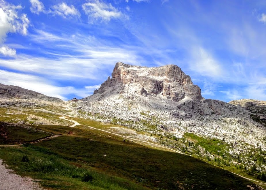 dolomiti.jpg